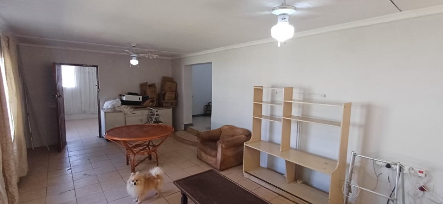 6 Bedroom Property for Sale in Freemanville North West